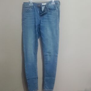 Eighty Two Women's Blue Jeans Size 3